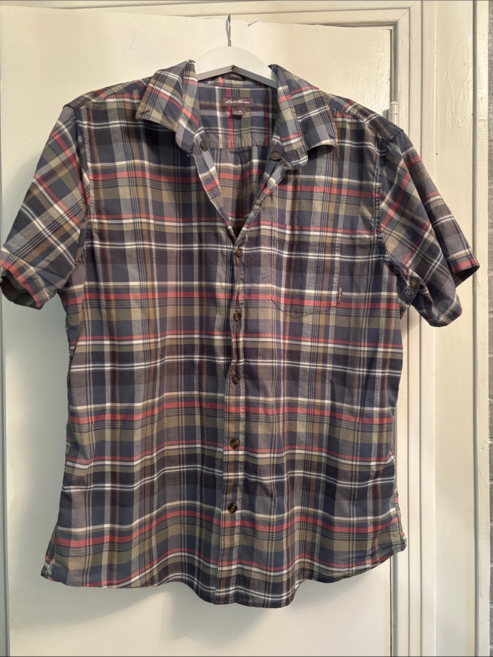 Eddie Bauer lightweight plaid shirt. Sz XL